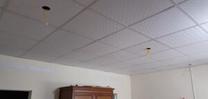 Cach khoet lo den tran thach cao